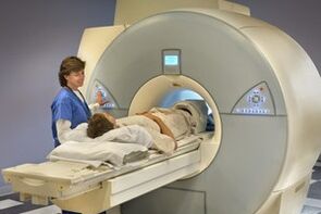 Lomber osteokondrozu teşhis etmek için MRI
