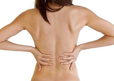 Osteokondrozlu lomber omurga ağrısı