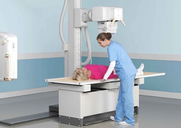 Spinal osteokondrozu teşhis etmenin bir yolu olarak MRI